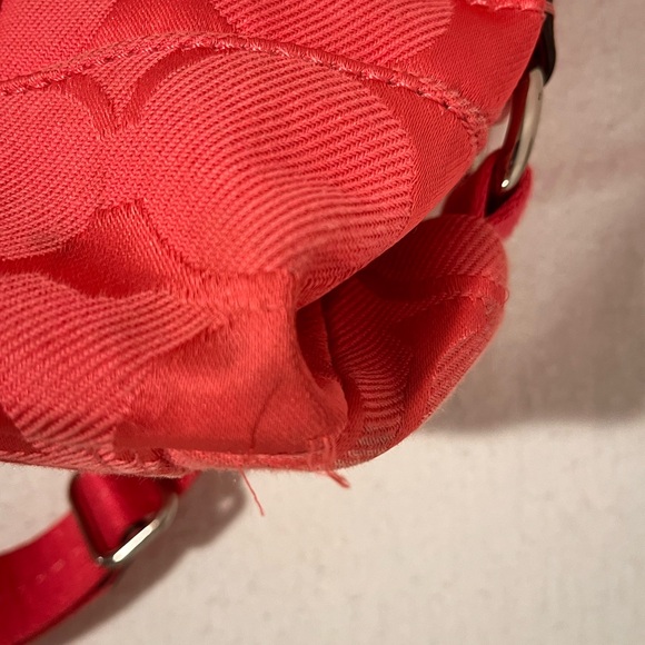 Pink Coach crossbody bag - Picture 10 of 11